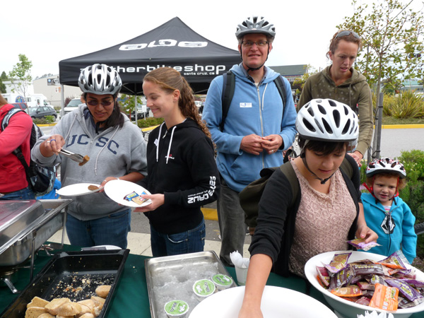 Santa Cruz offers free breakfast for people biking to work tomorrow. Photo by Karen Kefauver/Ecology Action