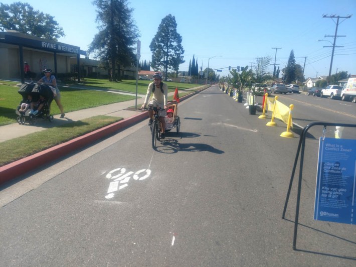 Demo popup of a protected bike lane on Hazard Avenue in Westminster. The proposed Hazard protected bike lane would stretch four miles through Garden Grove, Santa Ana and Westminster. Kristopher Fortin/California Streetsblog