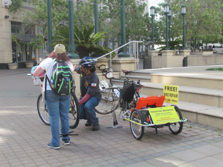 In downtown Oakland, riders got their bikes repaired. Photo: Melanie Curry/Streetsblog